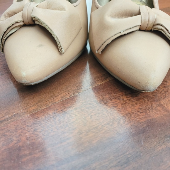 BCBG bow pumps - Picture 3 of 7